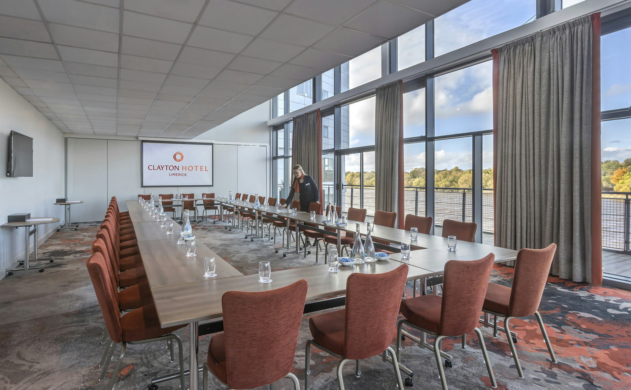 Clayton Hotel Limerick 43/45