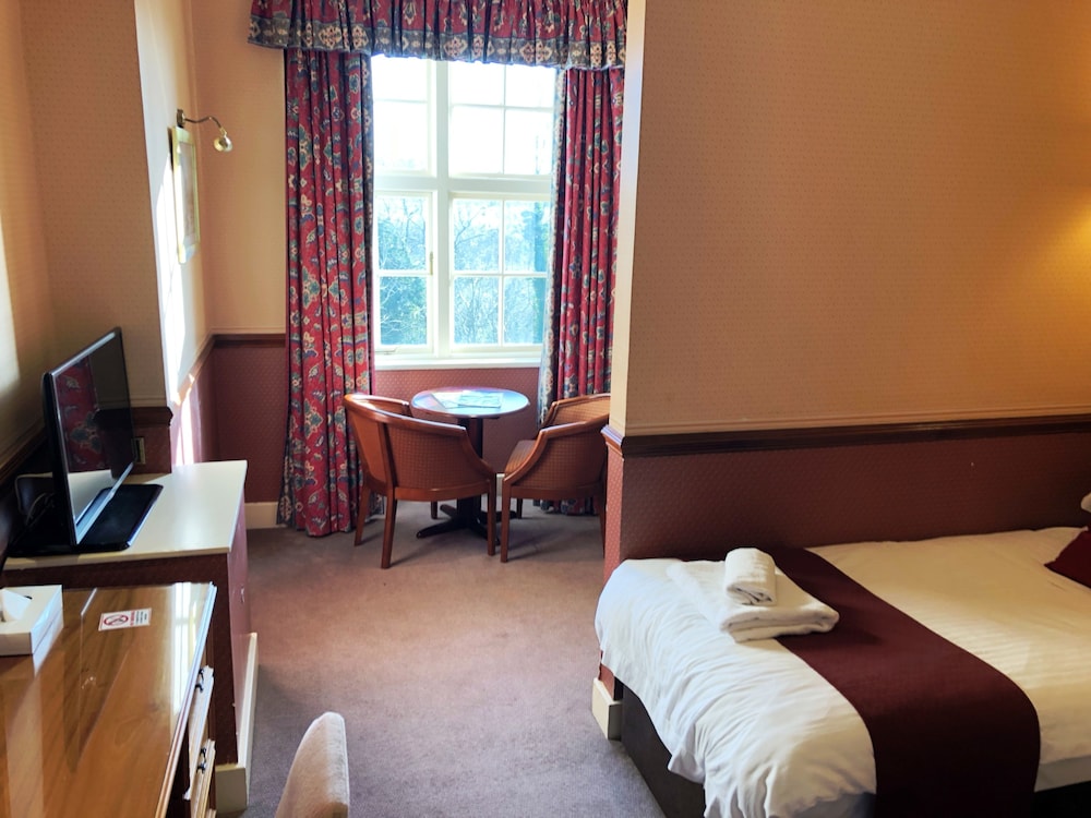 Cumbria Grand Hotel 43/82