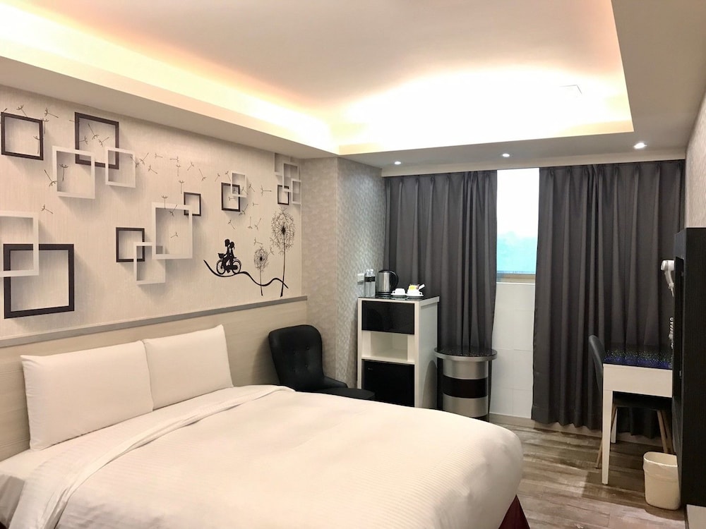 Hub Hotel Tucheng 26/59
