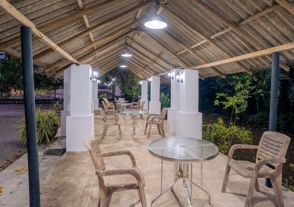 River Side Hotel Katunayake 30/42