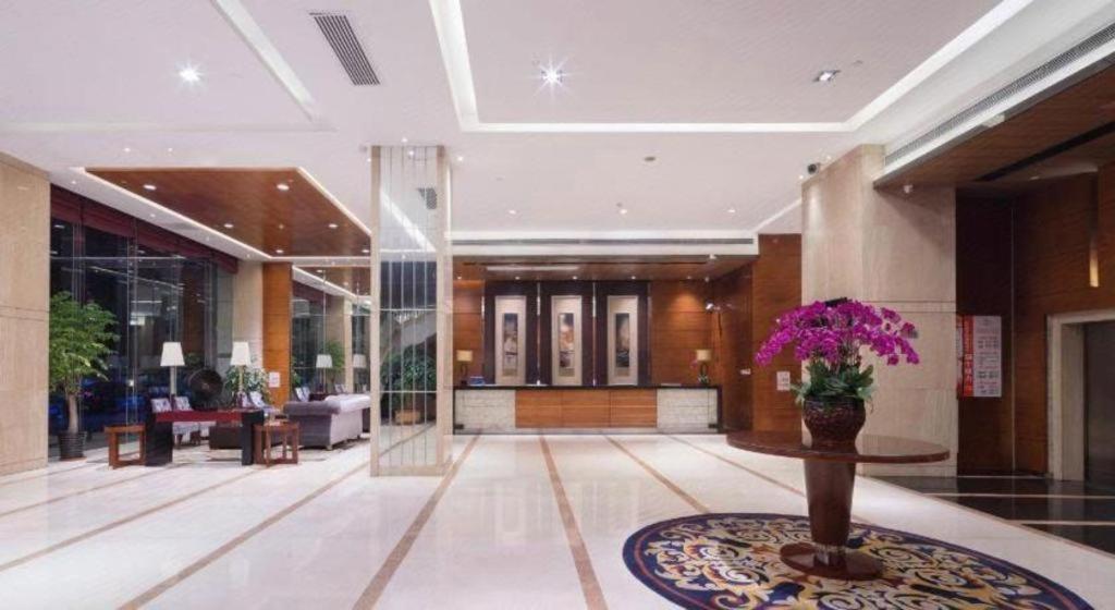 Leisure Hotel Dongguan 12/59