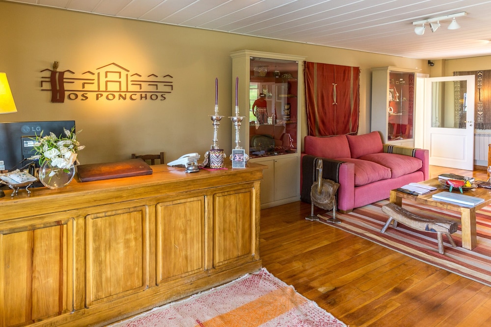Los Ponchos Hotel 4/50