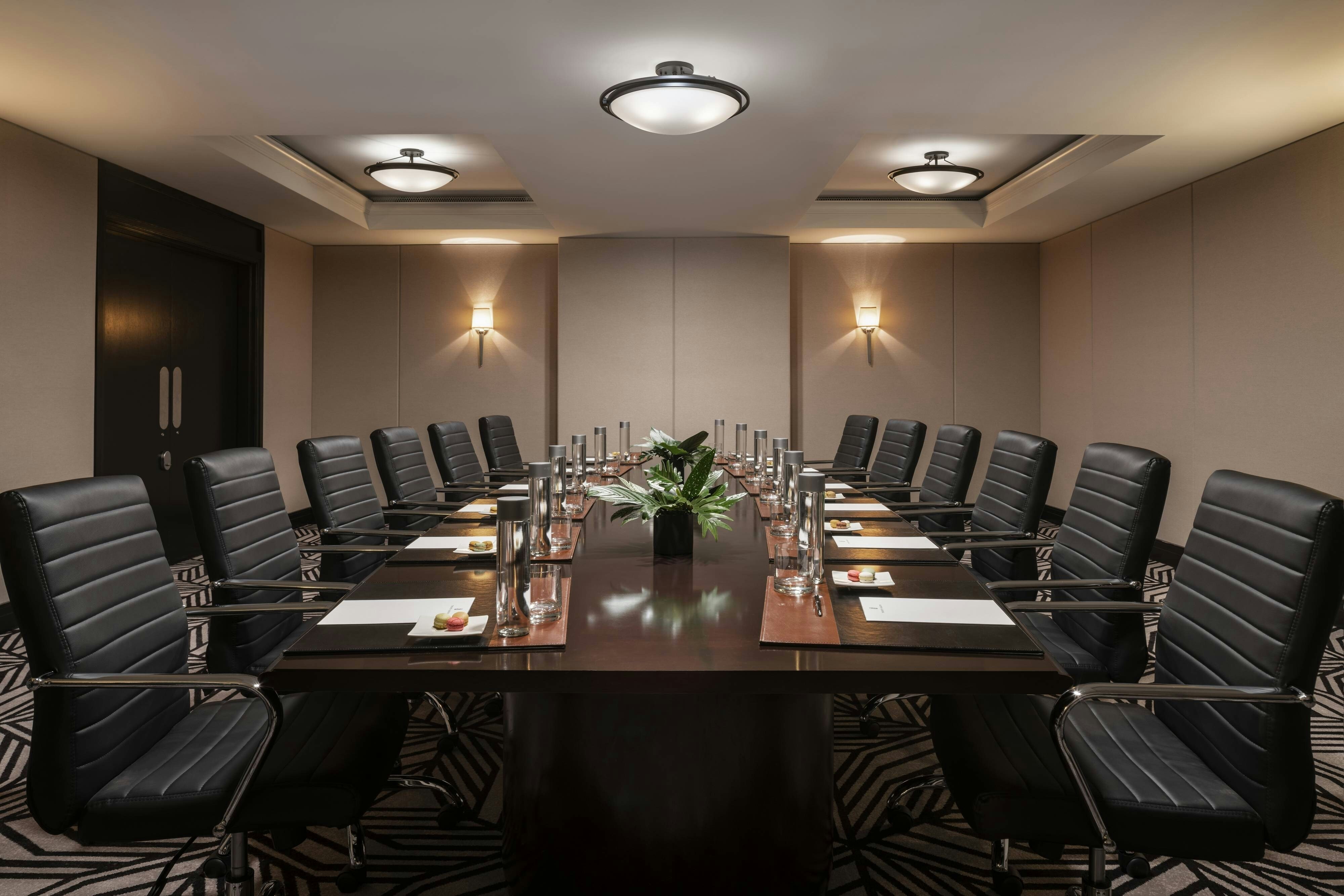 The Ritz Carlton South Beach 34/43