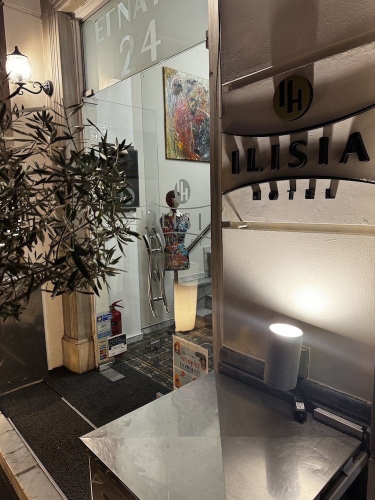 Hotel Ilisia 57/68