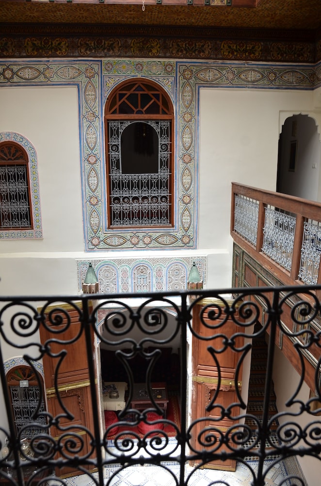 Riad Dezayn 27/29