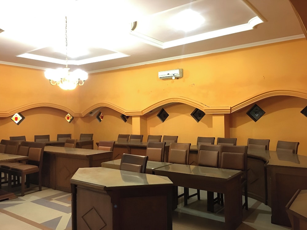 Hotel Alami near Alun-Alun Klaten 31/40