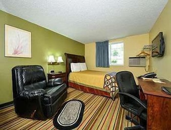 Super 8 by Wyndham Minot Airport 20/21
