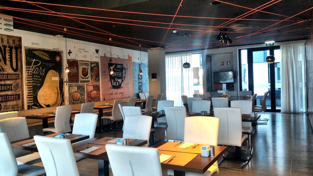 Star inn Lisbon Airport 52/61