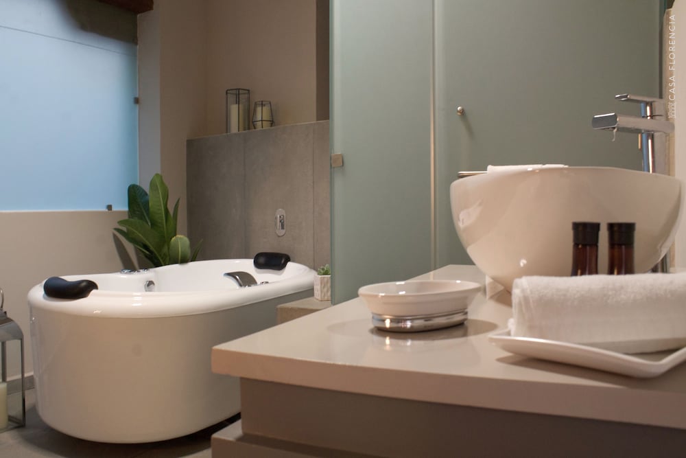 Casa Florencia Hotel Boutique 43/46
