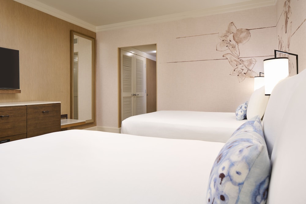 Room, 2 Queen Beds, Ocean Front, Accessible