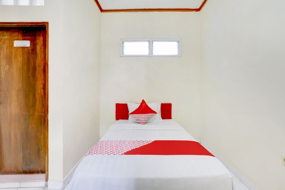 OYO 3261 Hotel Ratu 19/30