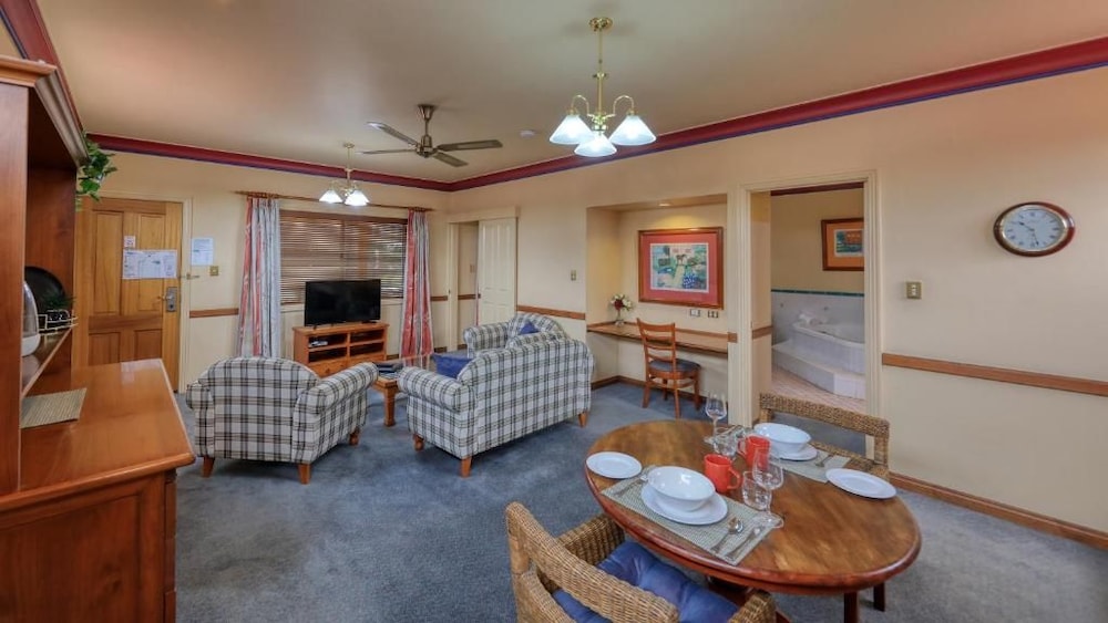 DALBY HOMESTEAD MOTEL 48/65