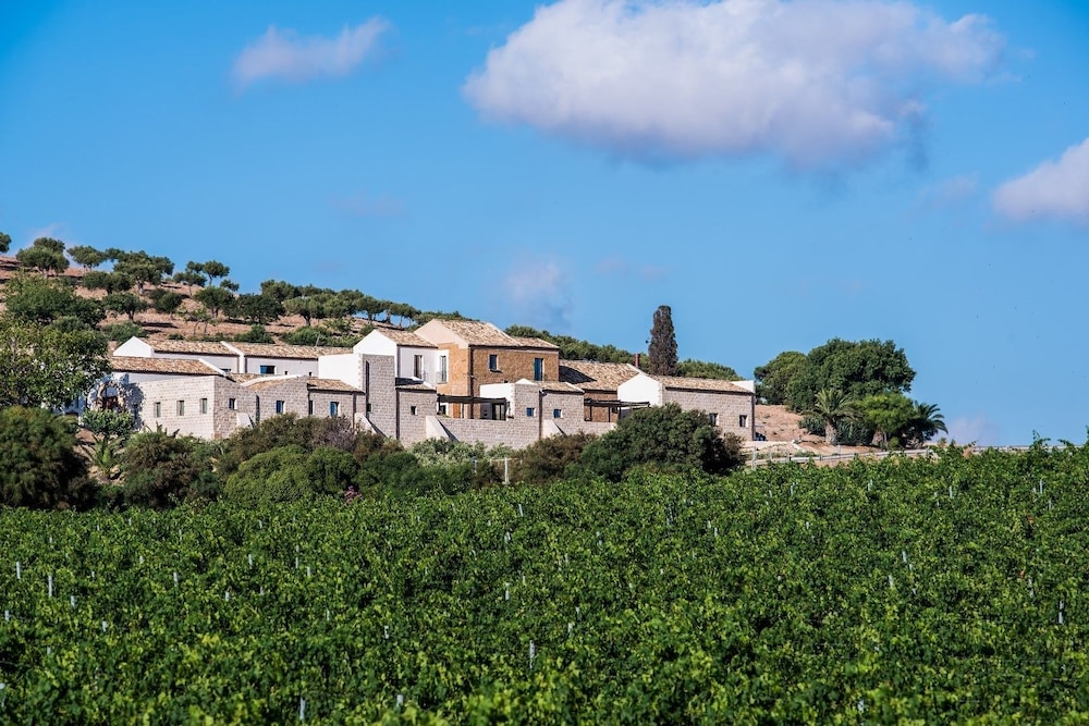 Baglio Soria Resort & Wine Experience 65/70