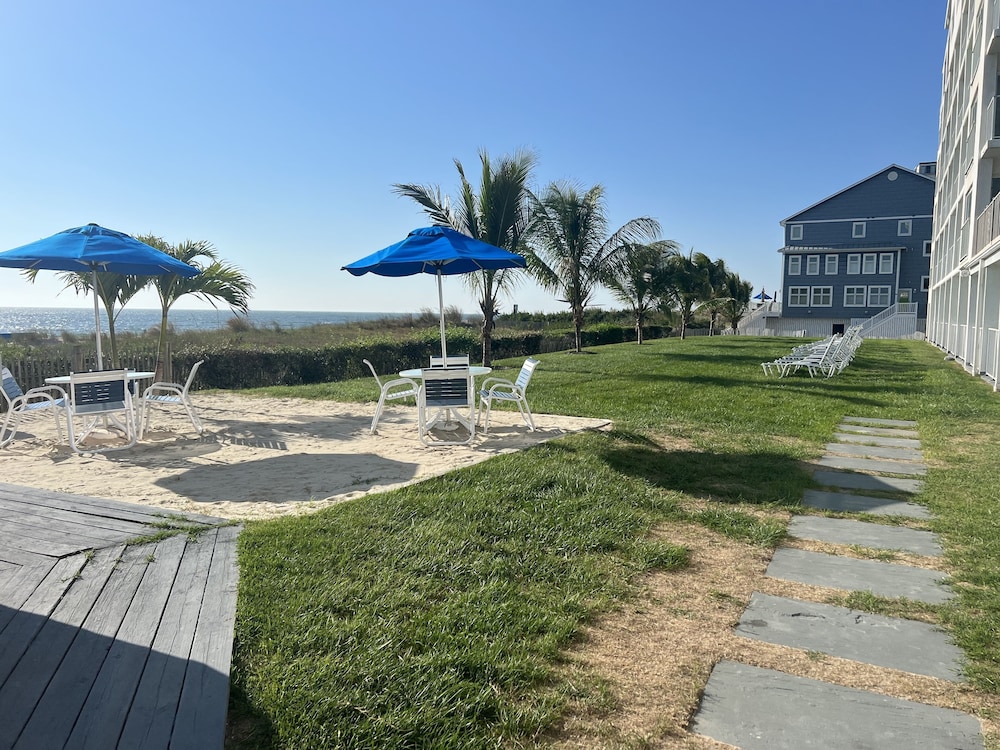 Princess Royale Oceanfront Resort 7/79