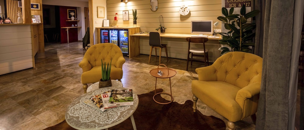 Ostal Pau Universite, Sure Hotel Collection by Best Western 36/44