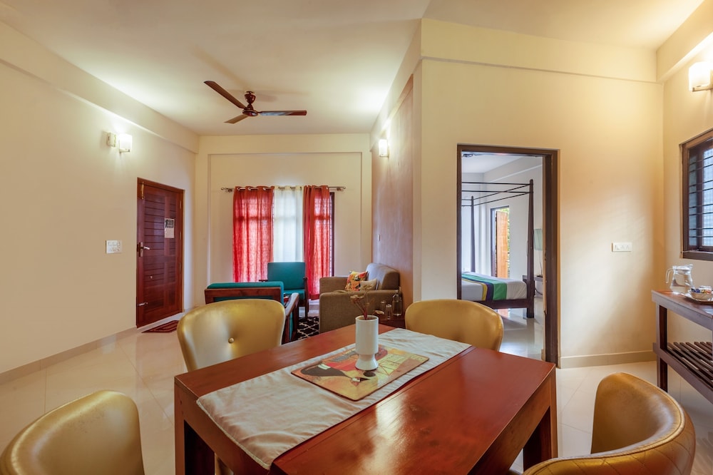 Treebo Vrindavan Coorg 13/37