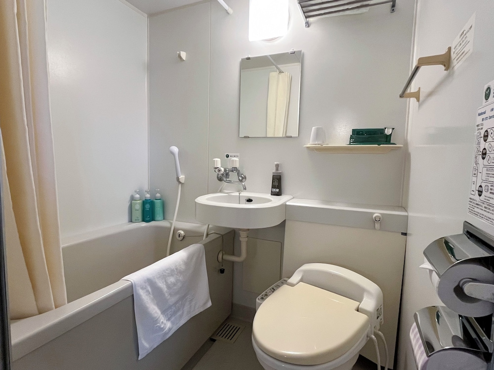 Hotel Route-Inn Natori 56/56