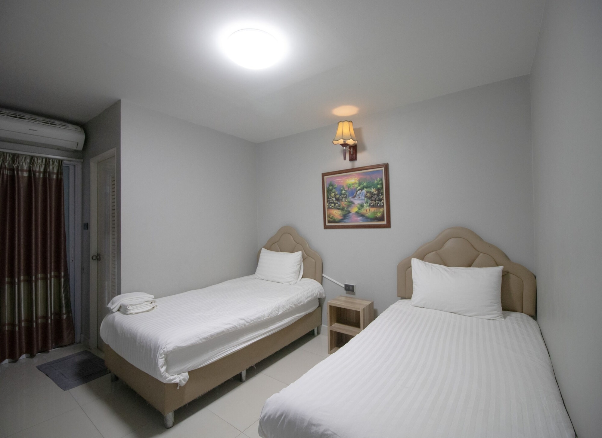 STANDARD, TWIN BEDS