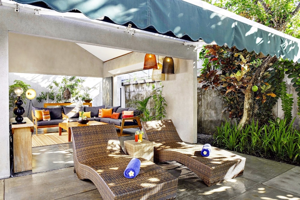 Mayaloka Villas Seminyak 57/76