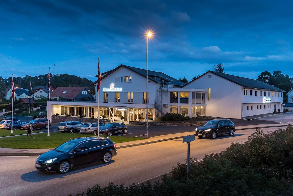 Almaas Hotell Stord AS 1/42