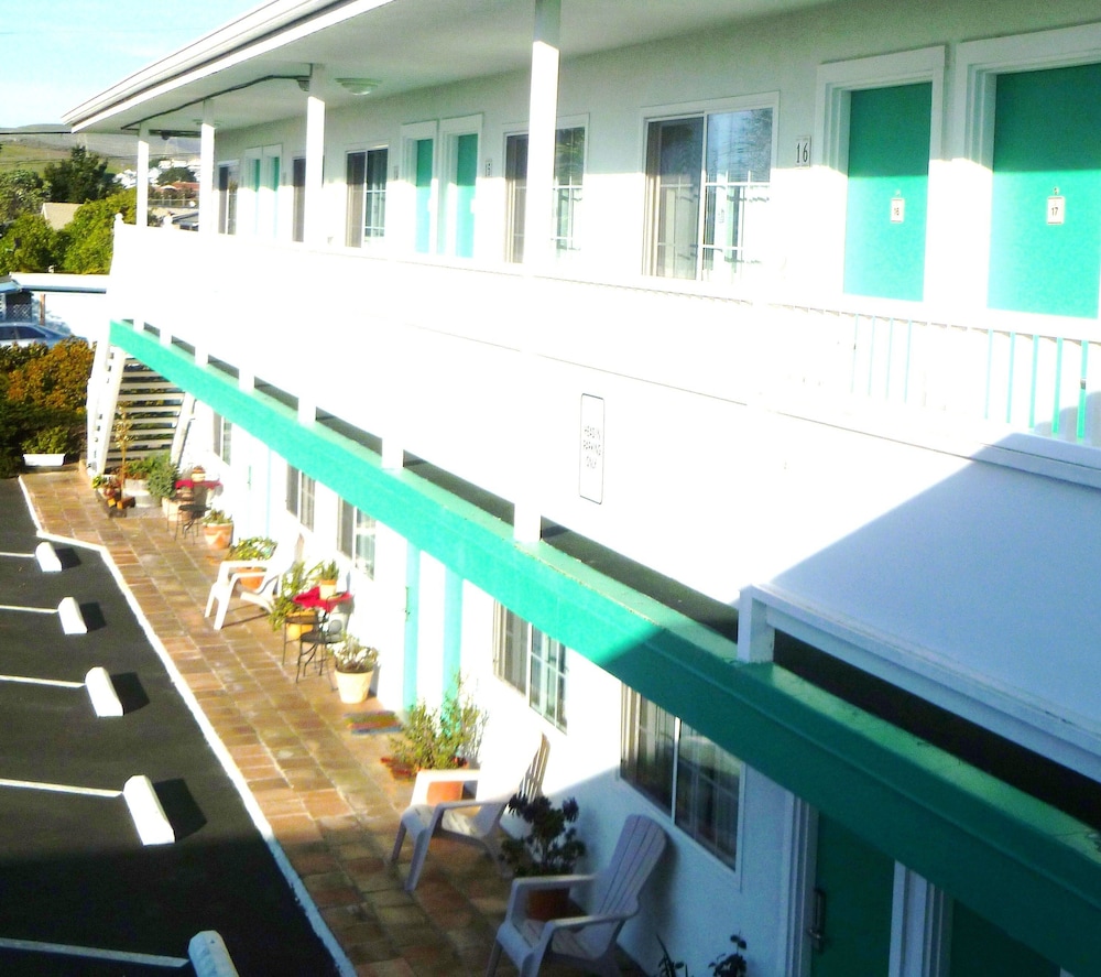 Morro Bay Sandpiper Inn 10/48