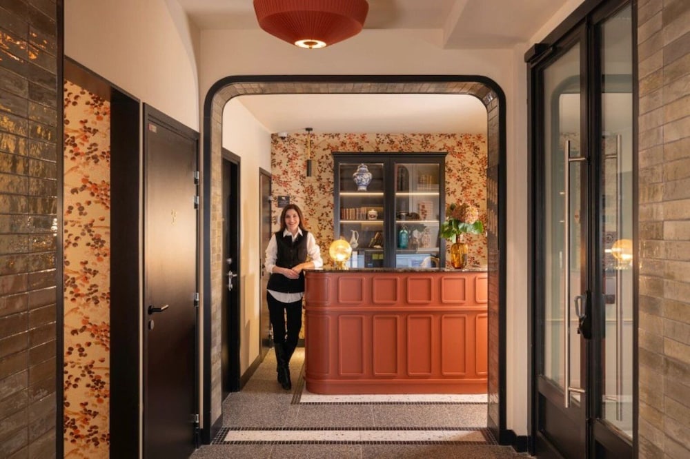Lobby at Hotel Ginette a la Folie, PARIS