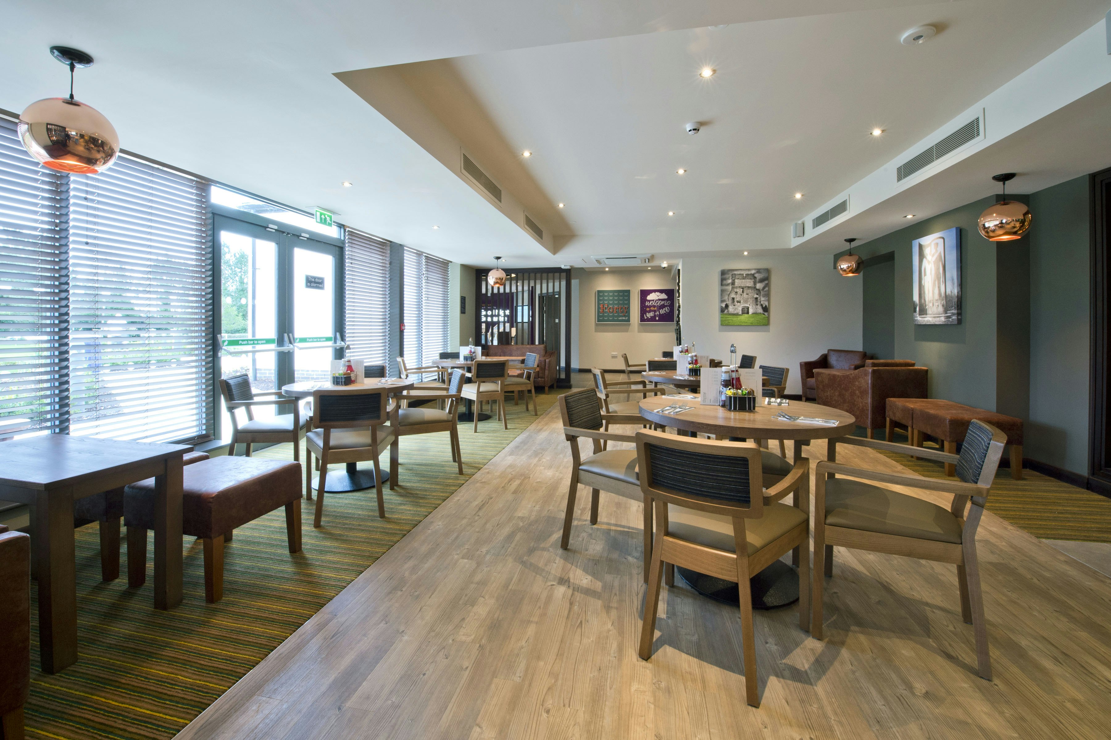 Premier Inn Newbury Town Centre South (A339) 17/27