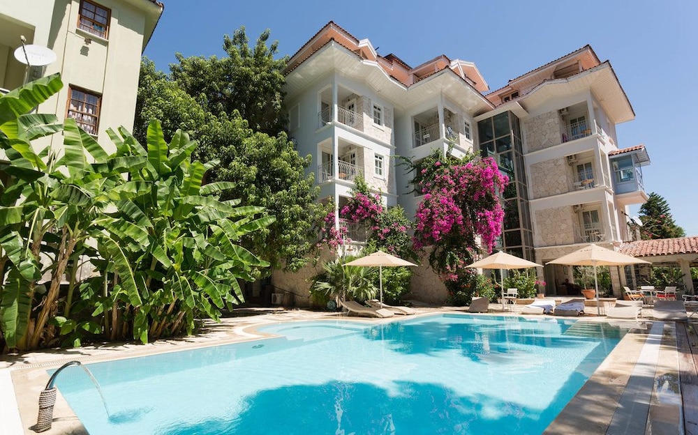 Petunya Konak Hotel 45/50