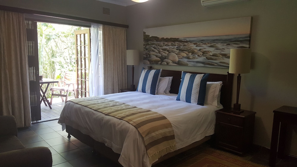 Sandpiper Guest House 4/38
