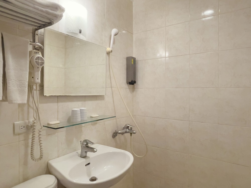 Together Hotel - Hualien Zhongshan 50/50