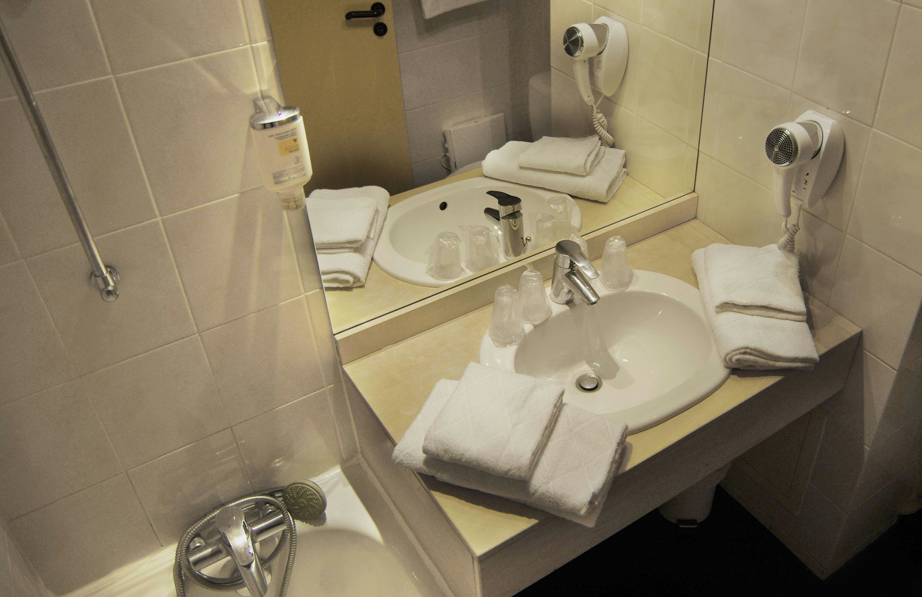 Aparthotel Victoria Garden Bordeaux Center 56/57