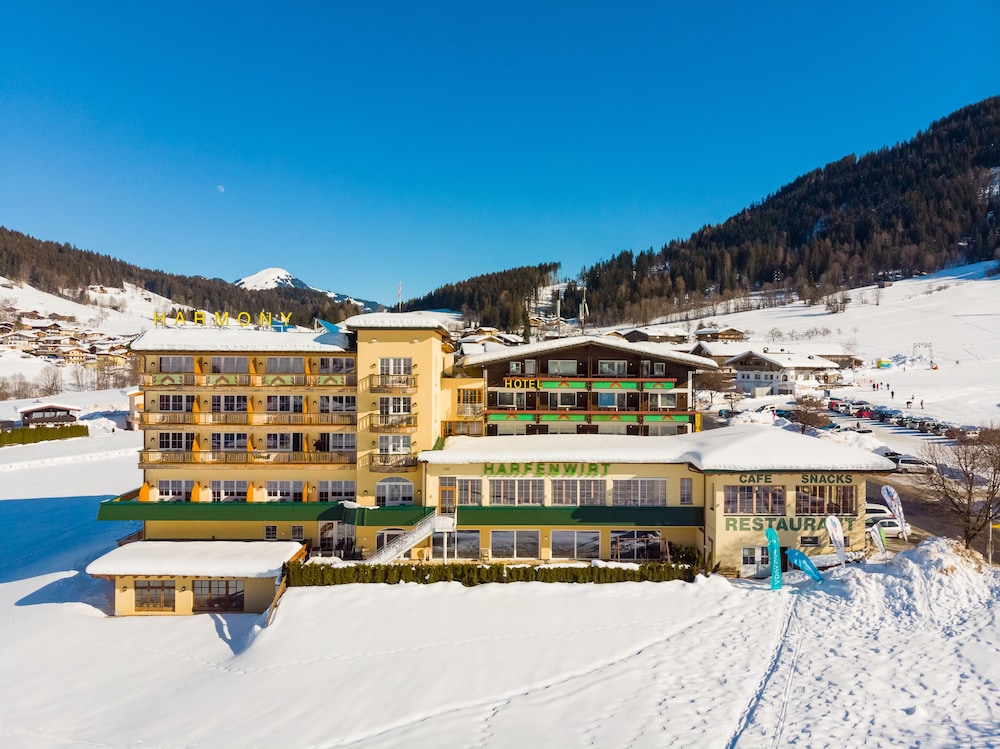 HARMONY HOTEL HARFENWIRT 2/38