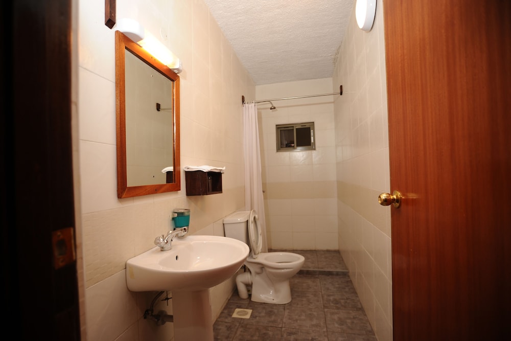 The Kenya Comfort Hotel Suites 5/78