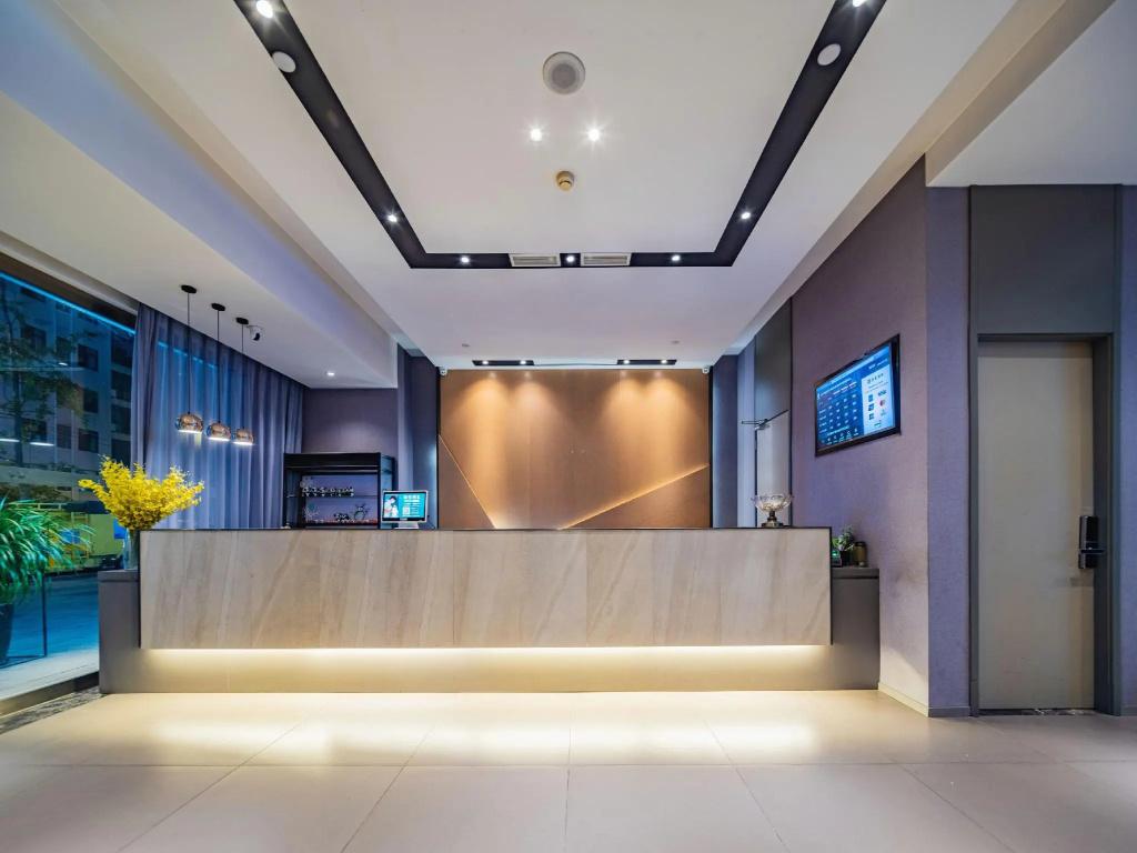 Homeinn Selected (Chengdu Panda Base Zoo subway station store) 9/35