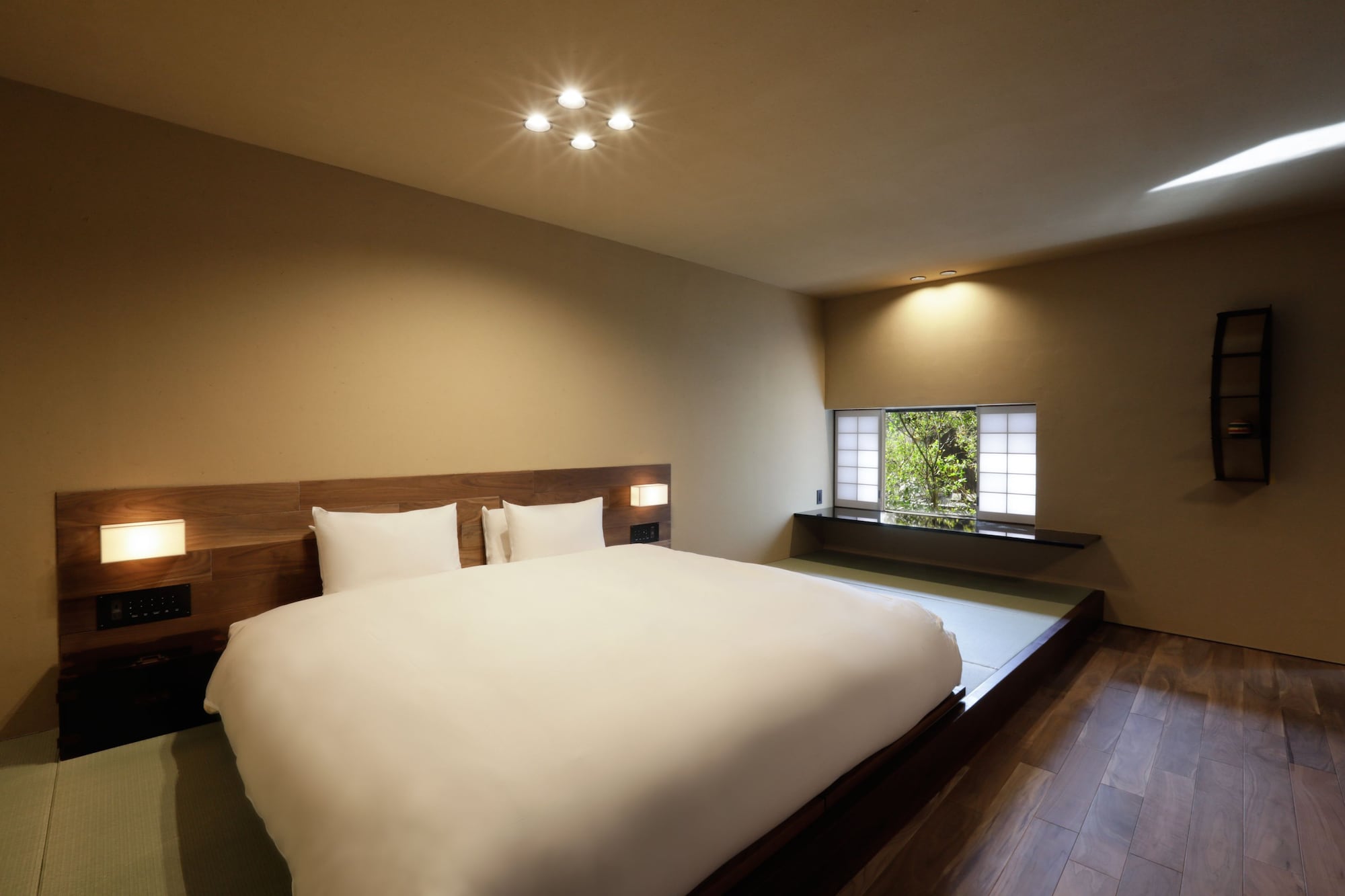 Space, Deluxe, King Bed, Courtyard View, Tatami, Annex