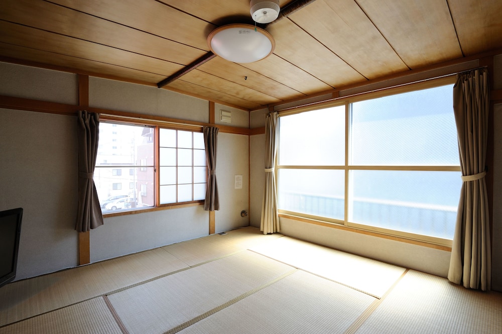 Sapporo Inn NADA - Hostel 13/28