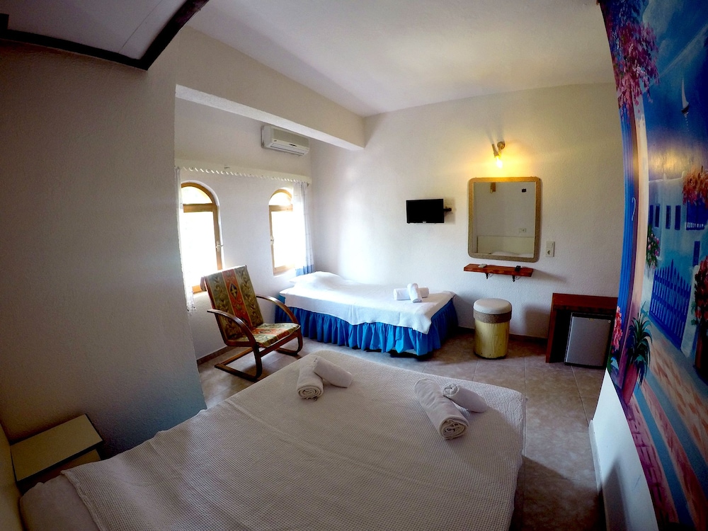 Hakan Hotel 8/50