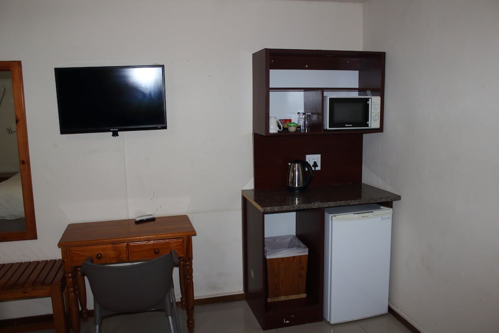 Purple Olive Guest House 40/53