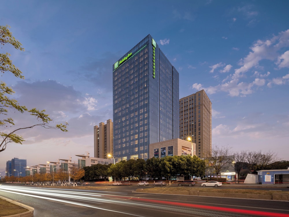 HOLIDAY INN NANJING HARBOUR 6/76