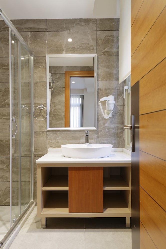 Nishant Boutique Hotels 16/25