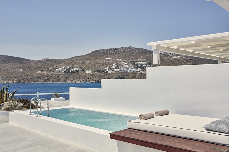 Archipelagos Hotel 39/43