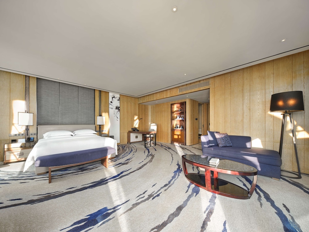 Hilton Shenzhen Shekou Nanhai 51/89