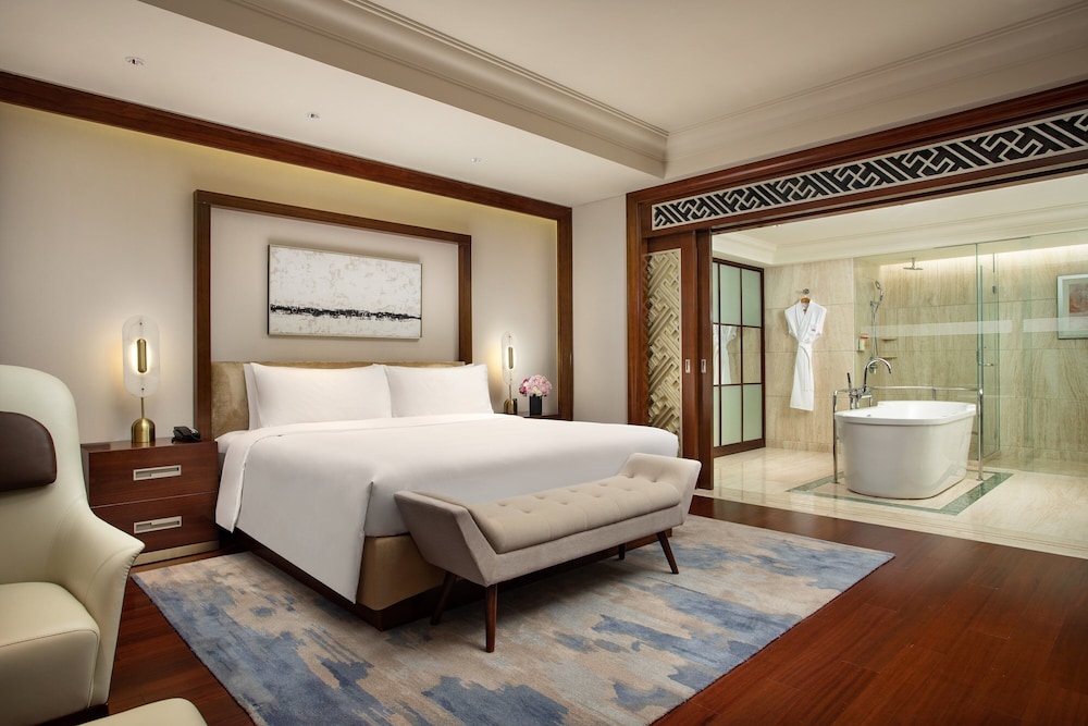Crowne Plaza Fudan 15/60