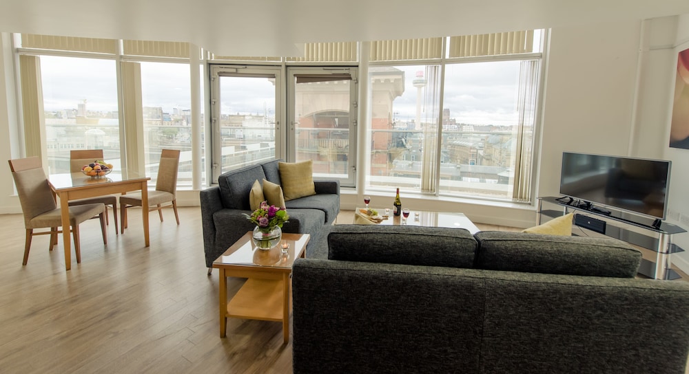 Premier Suites Liverpool 49/58