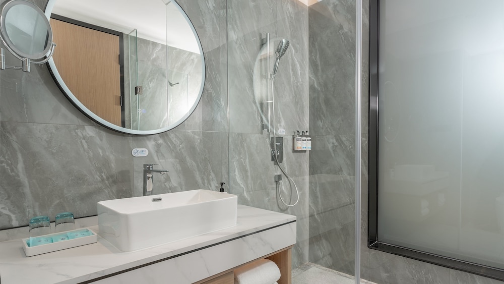 Holiday Inn Express Quanzhou Taishang District 46/46