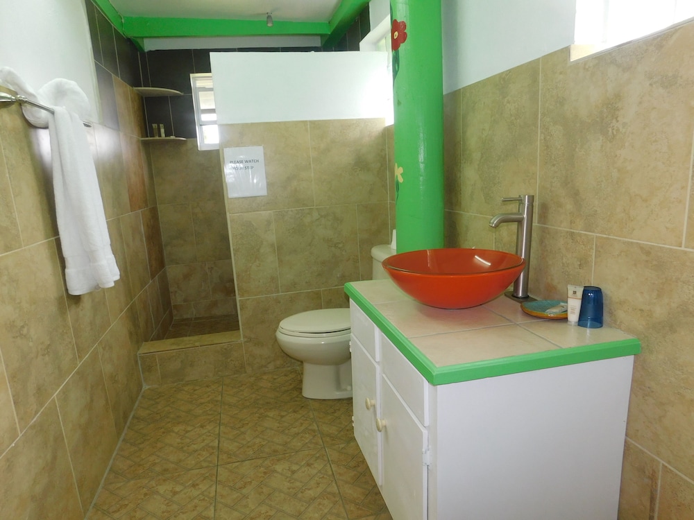 La Haut Resort 49/50