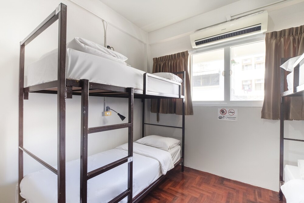 Bangkok Check Inn 12/70