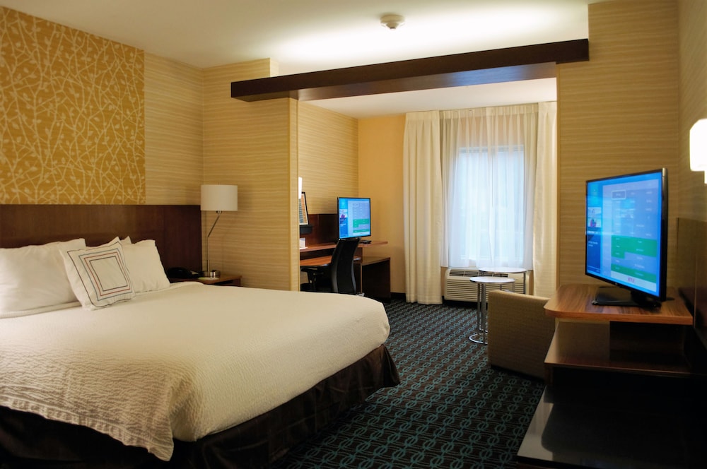 Fairfield Inn And Suites By Marriott Stroudsburg Bartonsville Poconos 17/40