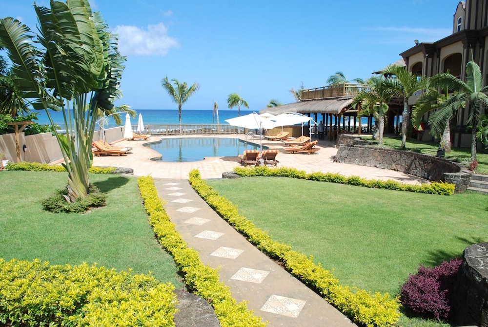 Le Recif Dore Mauritius 53/62