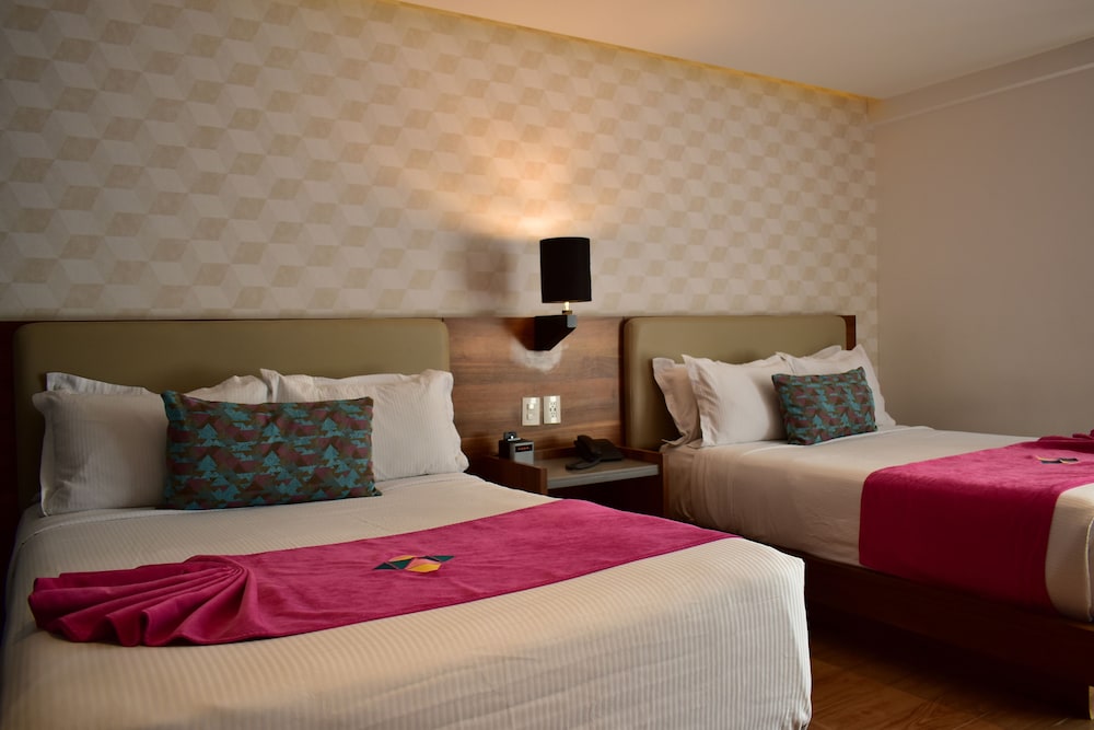 JUNIOR SUITE, DELUXE, DOUBLE BED